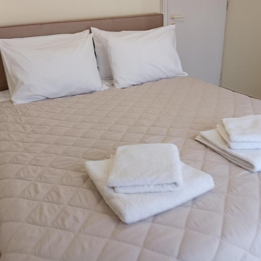 カランバカMeteora Casa Di Stellaアパートメント エクステリア 写真